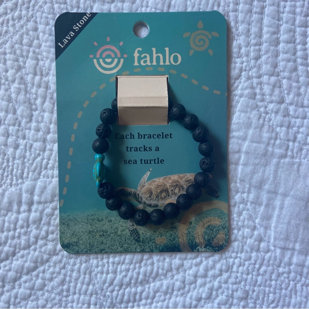 Fahlo lava stone bracelet • turquoise turtle